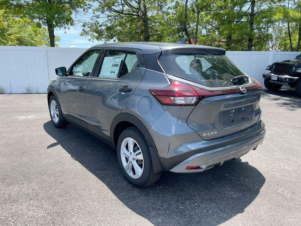 new 2025 Nissan Kicks Play car, priced at $21,542