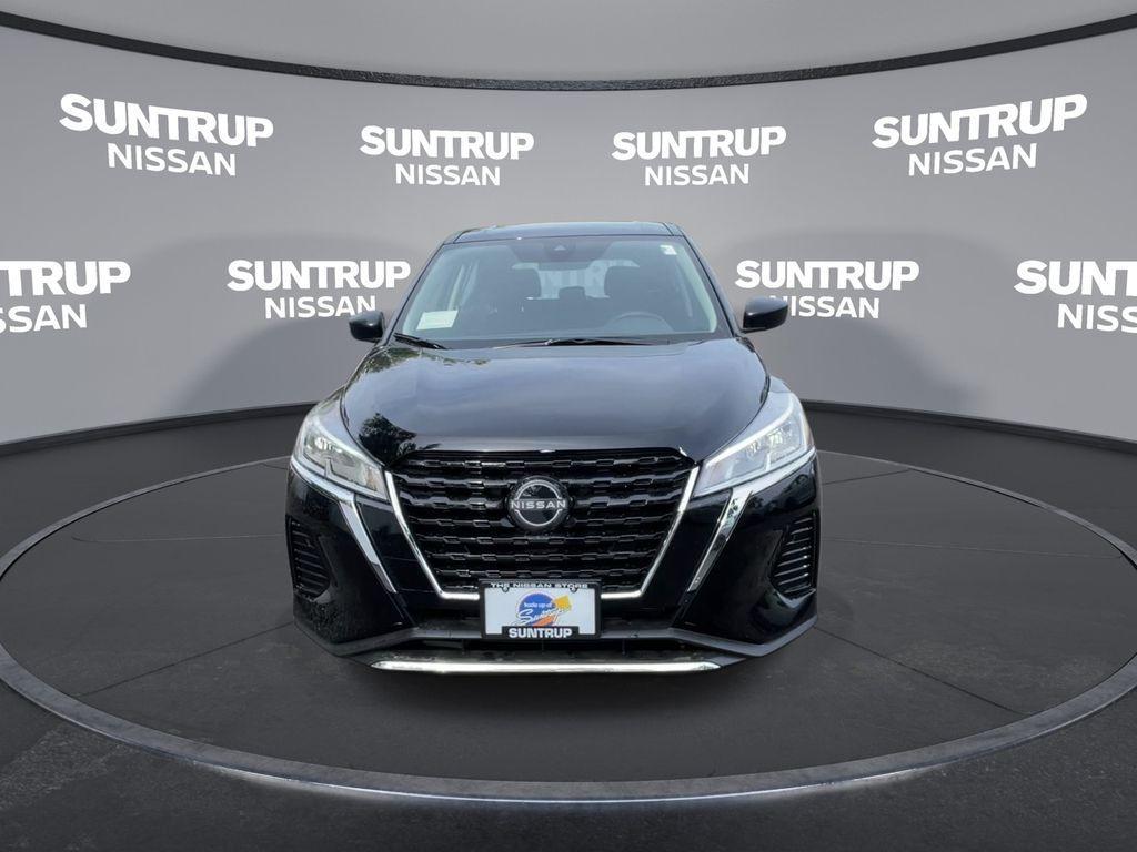new 2025 Nissan Kicks Play car, priced at $21,647
