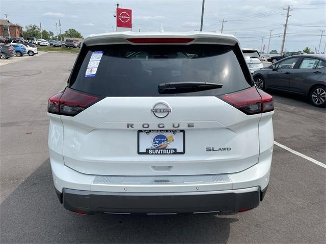 used 2024 Nissan Rogue car, priced at $33,255