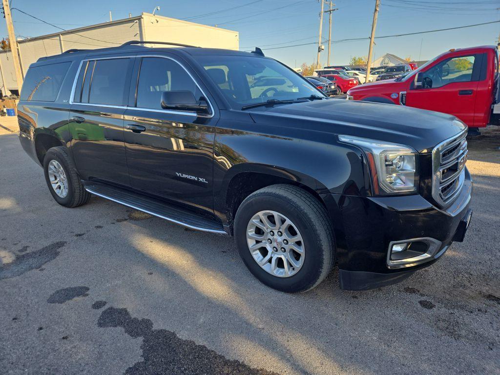 used 2017 GMC Yukon XL car, priced at $20,555