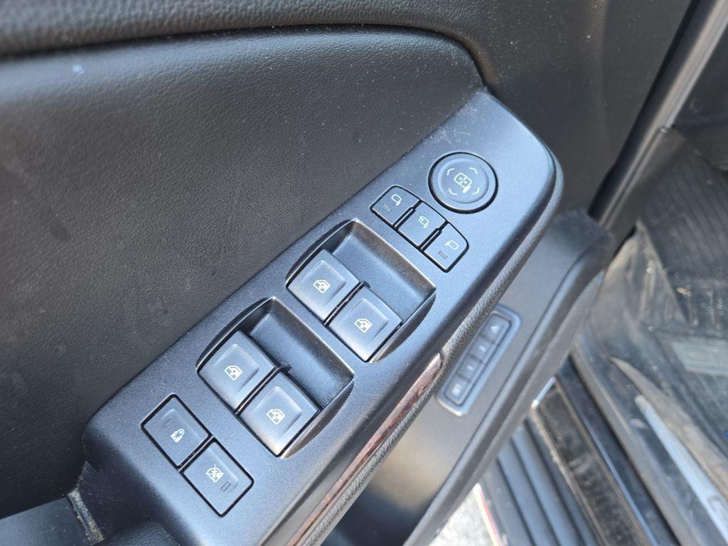 used 2017 GMC Yukon XL car, priced at $20,555