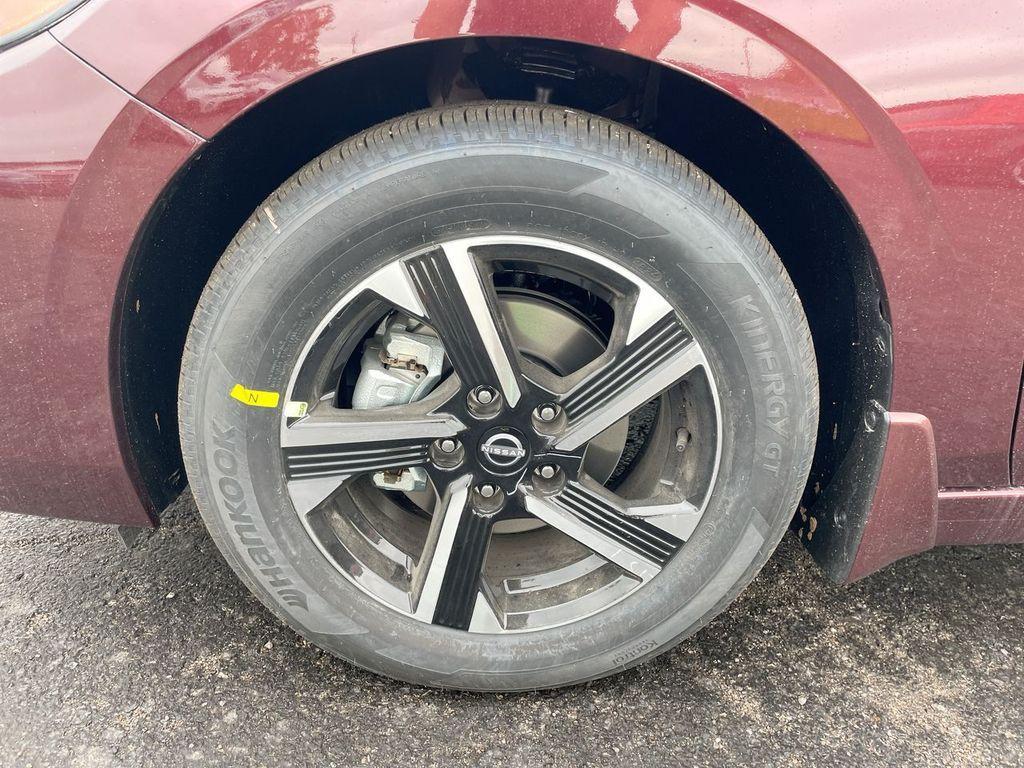 new 2025 Nissan Sentra car, priced at $21,424