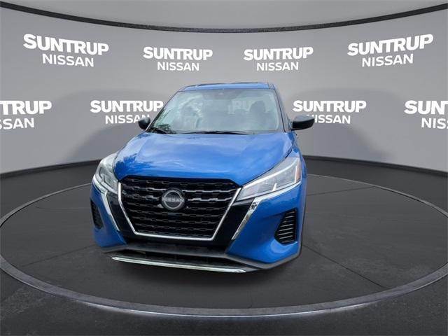 new 2025 Nissan Kicks Play car, priced at $23,255