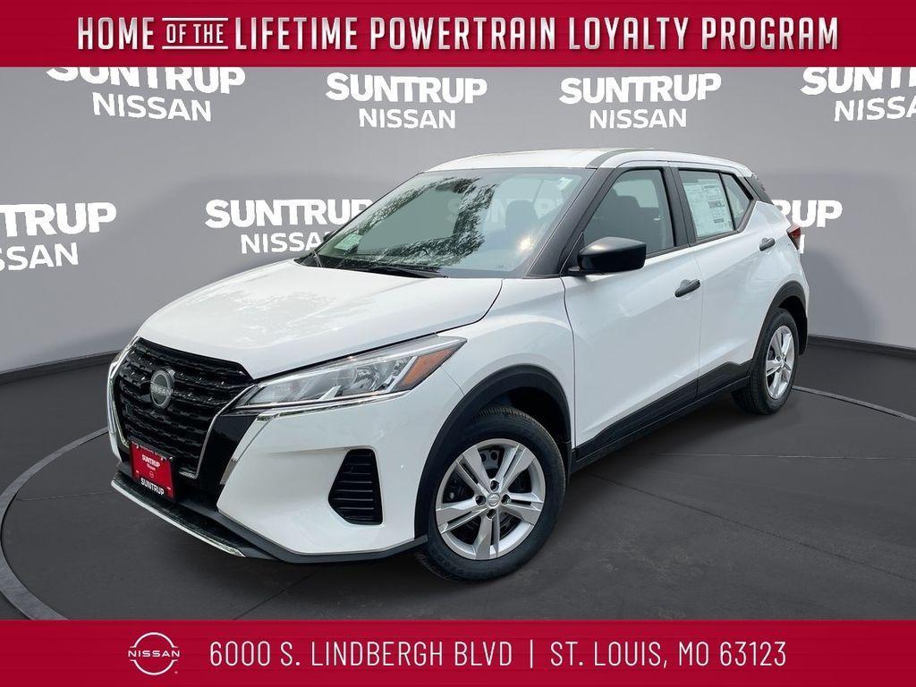 new 2025 Nissan Kicks Play car, priced at $21,557