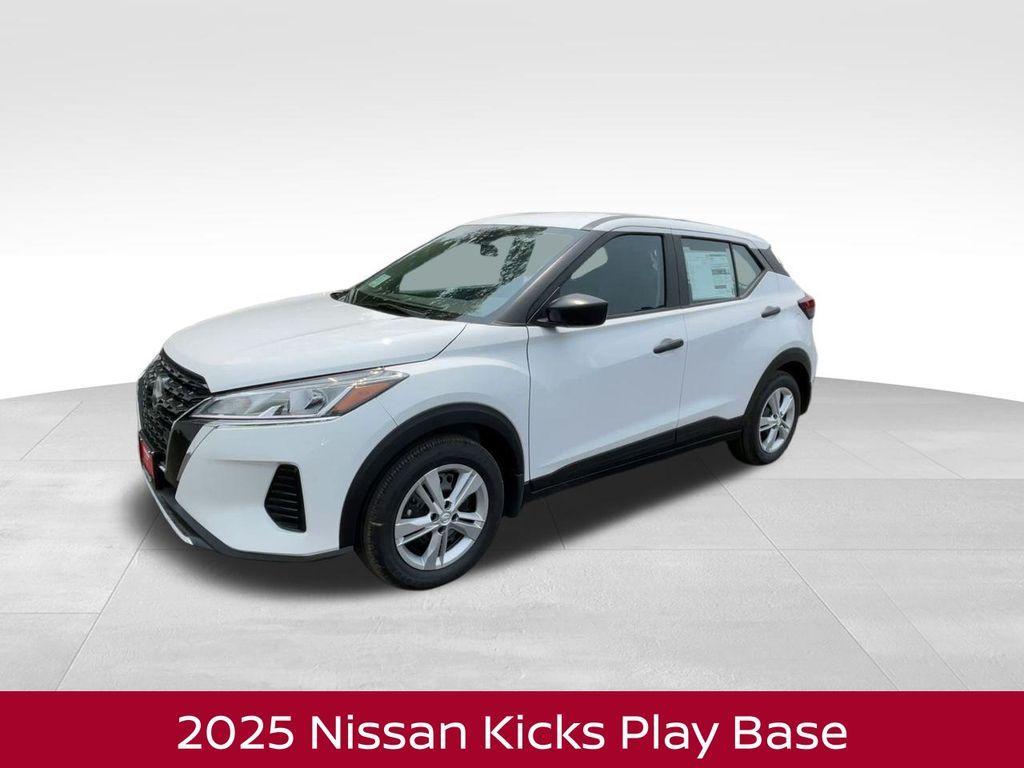 new 2025 Nissan Kicks Play car, priced at $21,557