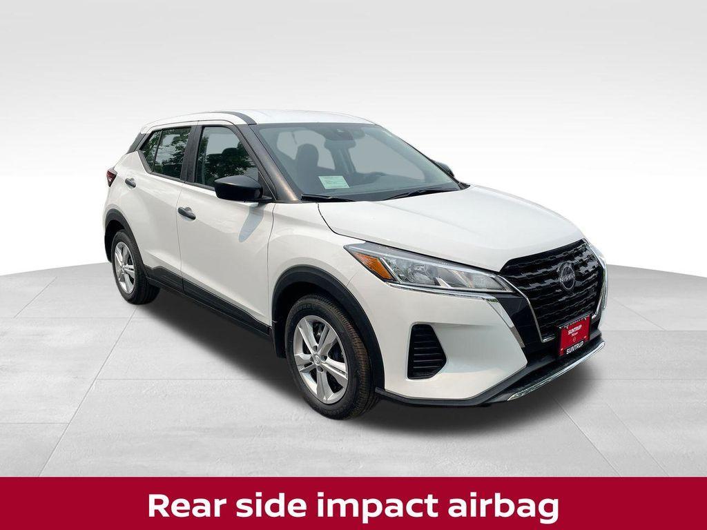 new 2025 Nissan Kicks Play car, priced at $21,557