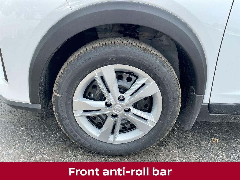 new 2025 Nissan Kicks Play car, priced at $21,557