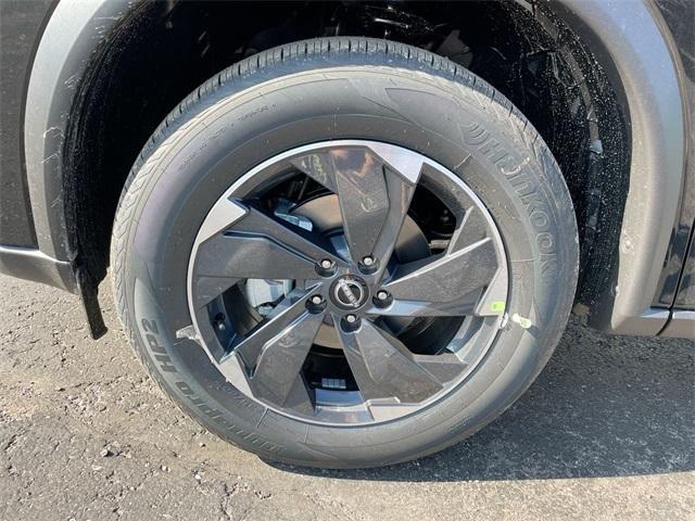 new 2025 Nissan Rogue car, priced at $32,850