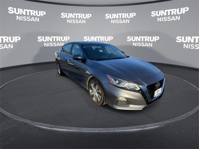 used 2020 Nissan Altima car, priced at $17,885