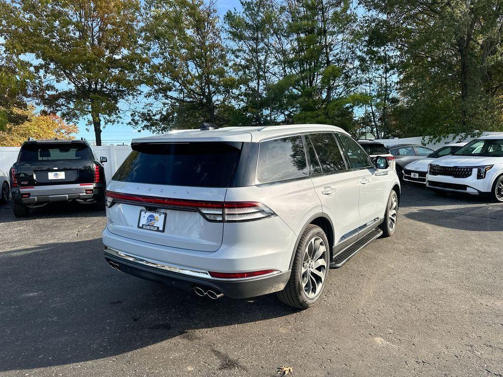 used 2025 Lincoln Aviator car, priced at $58,975