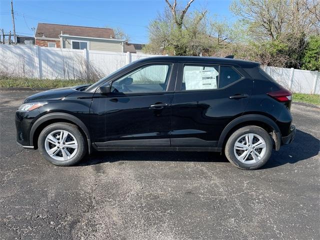 new 2025 Nissan Kicks car, priced at $23,179