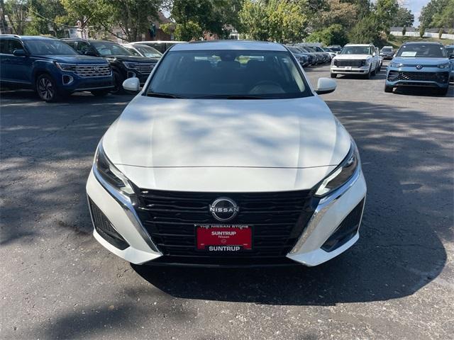 new 2025 Nissan Altima car, priced at $27,847