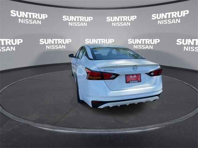 new 2025 Nissan Altima car, priced at $27,847