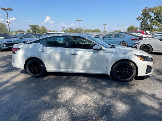 new 2025 Nissan Altima car, priced at $27,847