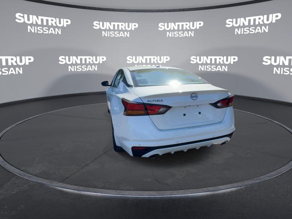 new 2025 Nissan Altima car, priced at $27,647