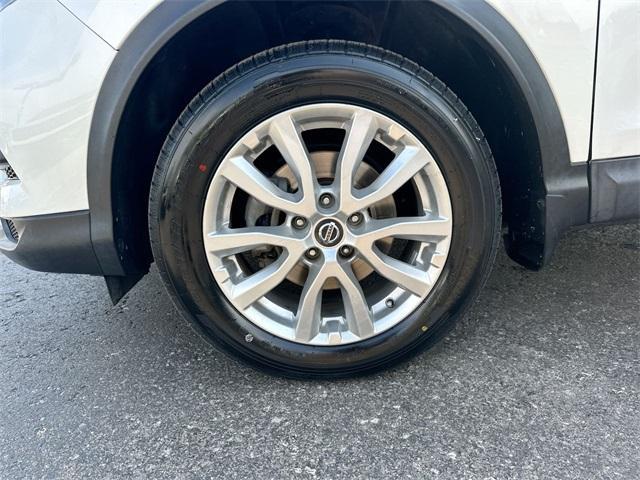 used 2020 Nissan Rogue Sport car, priced at $19,555