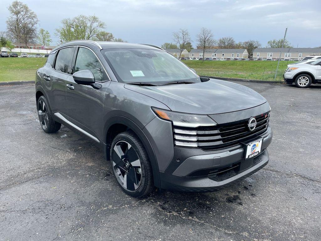 new 2025 Nissan Kicks car, priced at $25,245