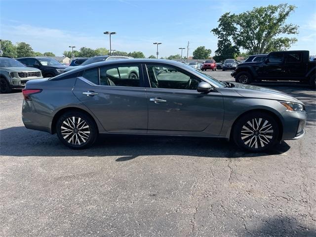 used 2024 Nissan Altima car, priced at $25,595