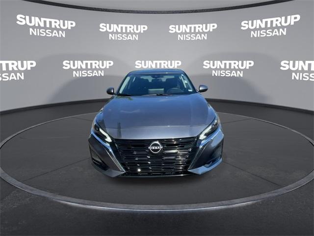 used 2024 Nissan Altima car, priced at $25,595