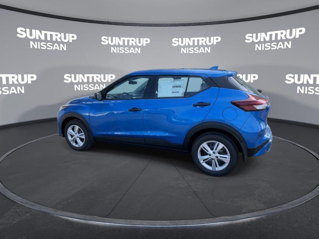new 2025 Nissan Kicks Play car, priced at $21,647