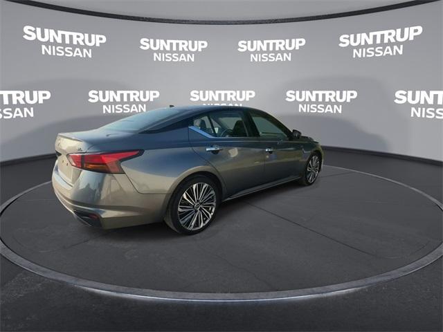 used 2023 Nissan Altima car, priced at $21,335