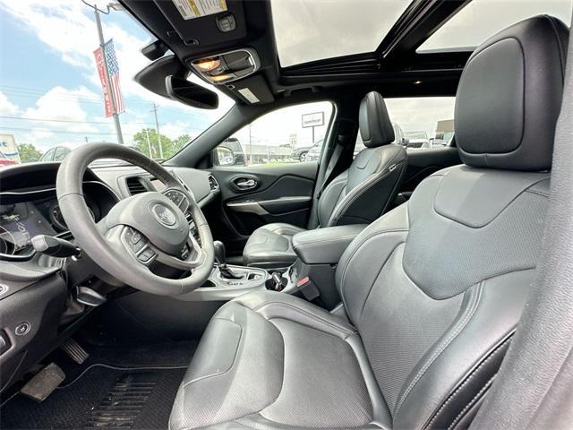 used 2021 Jeep Cherokee car, priced at $22,605