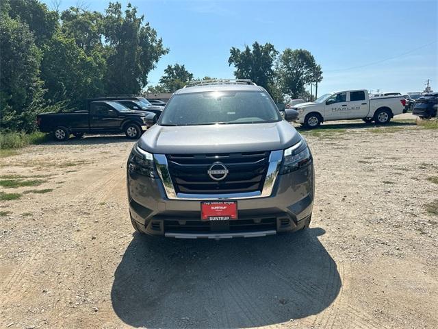 new 2025 Nissan Pathfinder car, priced at $40,104