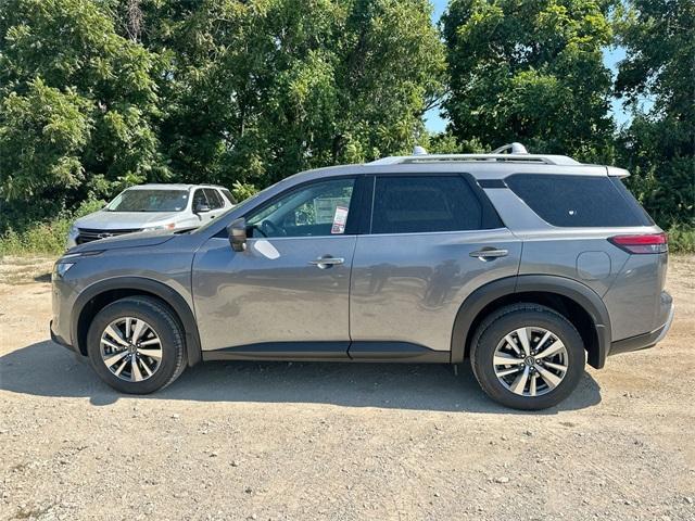 new 2025 Nissan Pathfinder car, priced at $40,104