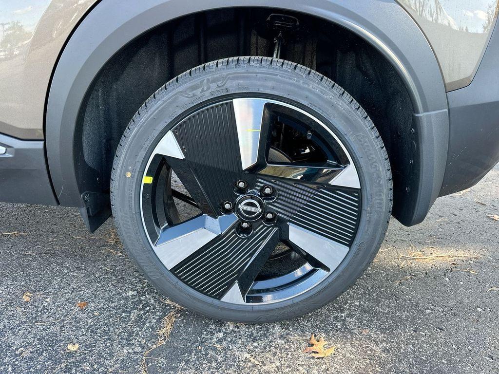 used 2025 Nissan Kicks car, priced at $26,117