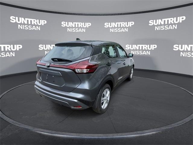 new 2025 Nissan Kicks Play car, priced at $23,179