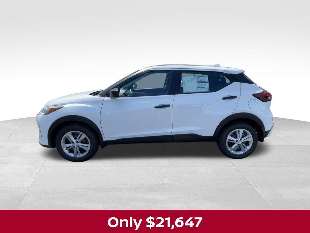 new 2025 Nissan Kicks Play car, priced at $21,647