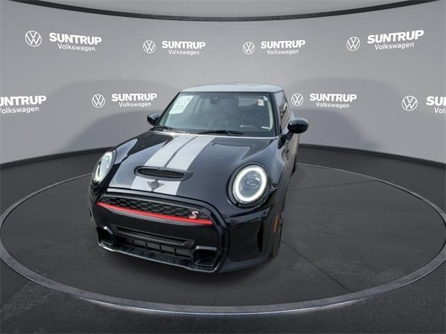 used 2022 MINI Hardtop car, priced at $22,985