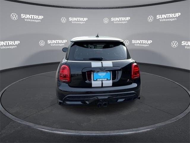 used 2022 MINI Hardtop car, priced at $22,985