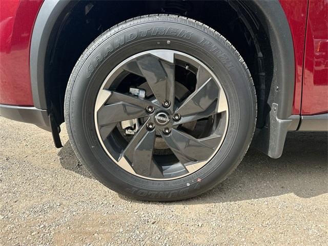 new 2025 Nissan Rogue car, priced at $32,027