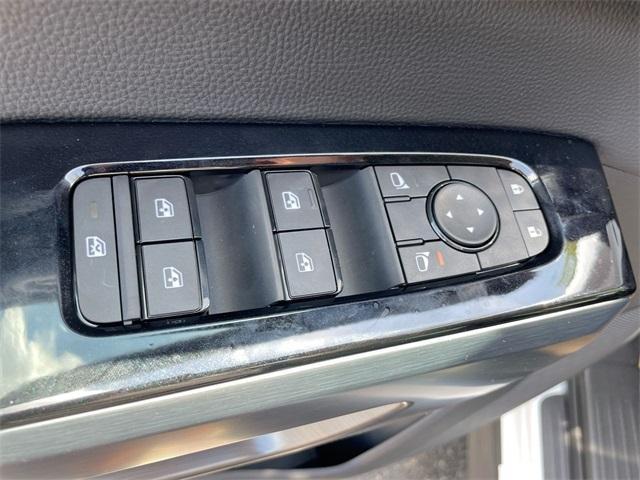 new 2025 Nissan Pathfinder car, priced at $41,223
