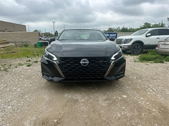 new 2025 Nissan Altima car, priced at $27,293