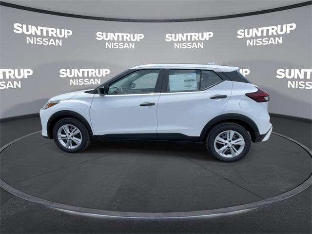 new 2025 Nissan Kicks Play car, priced at $23,275