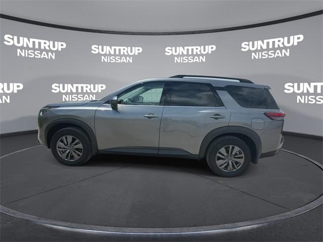 used 2024 Nissan Pathfinder car, priced at $35,005