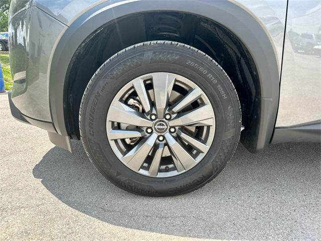 used 2024 Nissan Pathfinder car, priced at $35,005