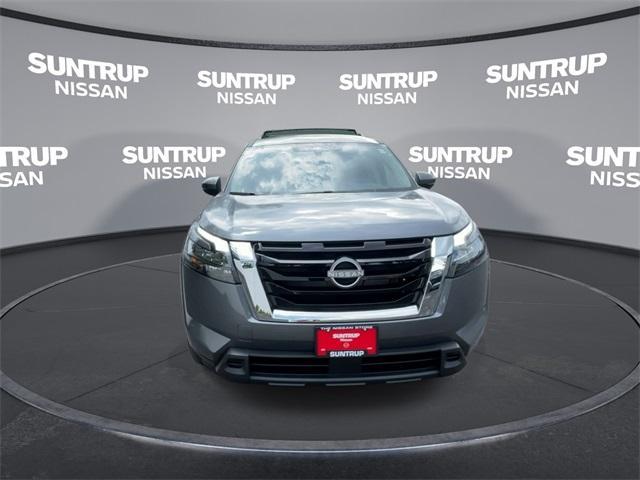 new 2025 Nissan Pathfinder car, priced at $38,180