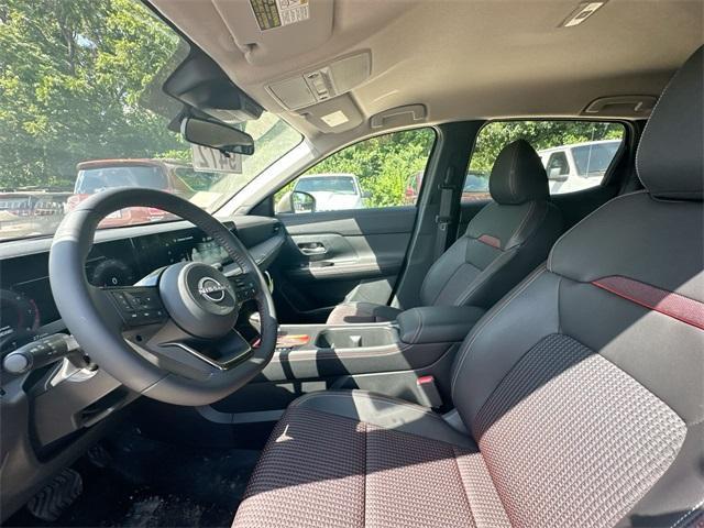 new 2025 Nissan Kicks car, priced at $26,884