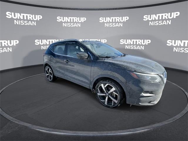 used 2021 Nissan Rogue Sport car, priced at $24,495