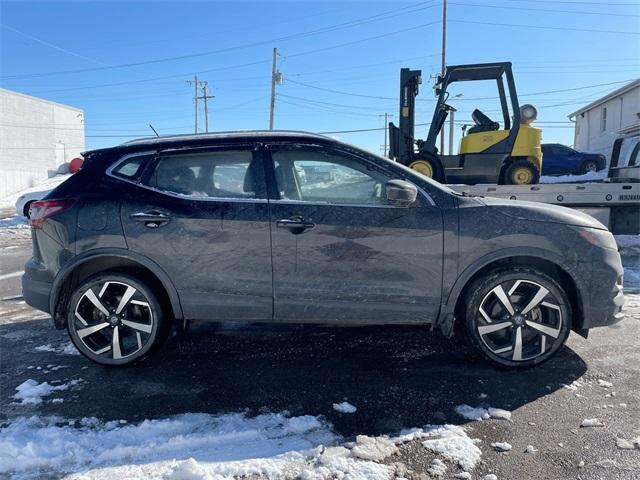 used 2021 Nissan Rogue Sport car, priced at $24,495