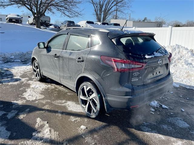 used 2021 Nissan Rogue Sport car, priced at $24,495