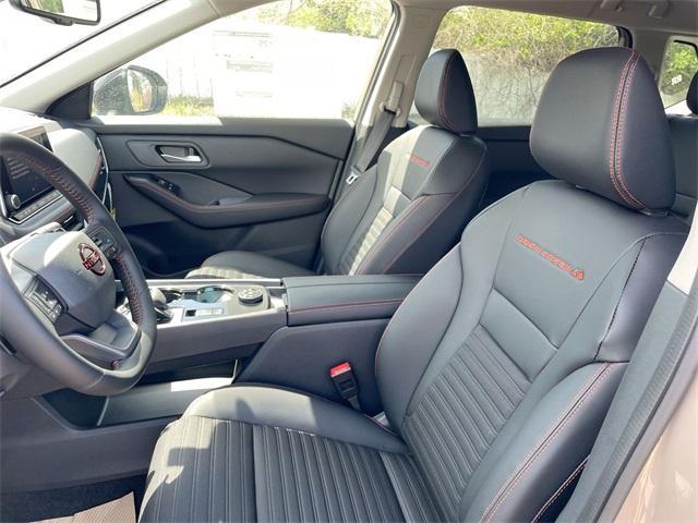 new 2025 Nissan Rogue car, priced at $33,079