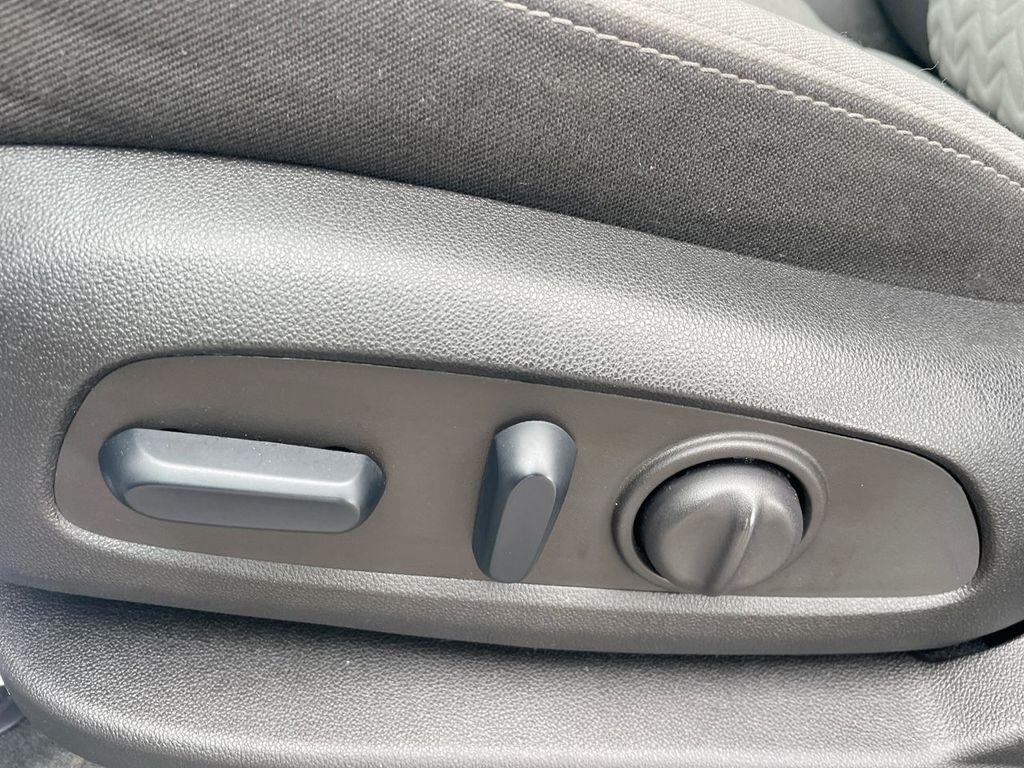 used 2024 Chevrolet Equinox car, priced at $20,995