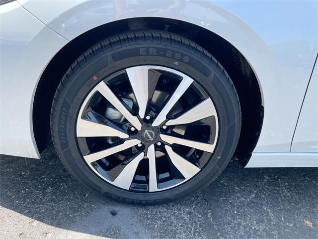 used 2024 Nissan Sentra car, priced at $23,995