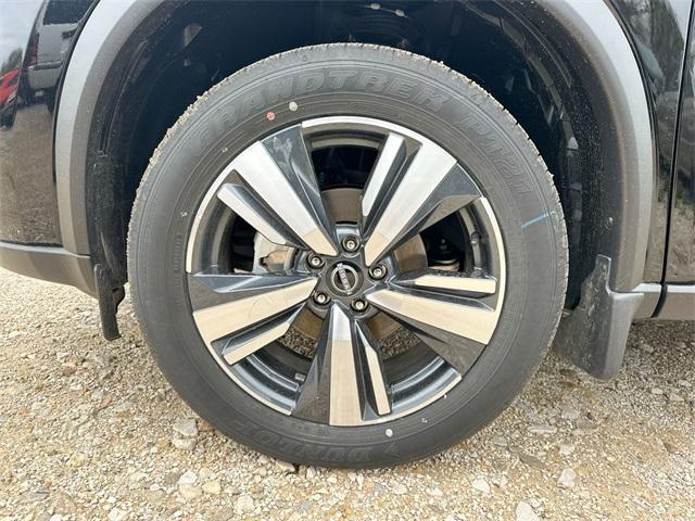 new 2025 Nissan Rogue car, priced at $35,682