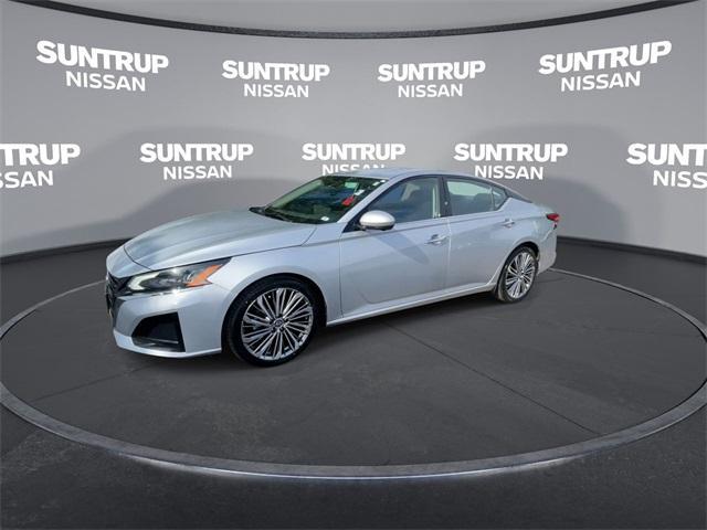 used 2023 Nissan Altima car, priced at $22,815