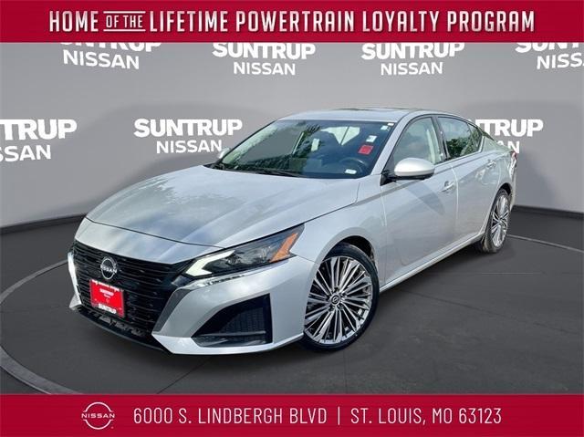 used 2023 Nissan Altima car, priced at $22,815